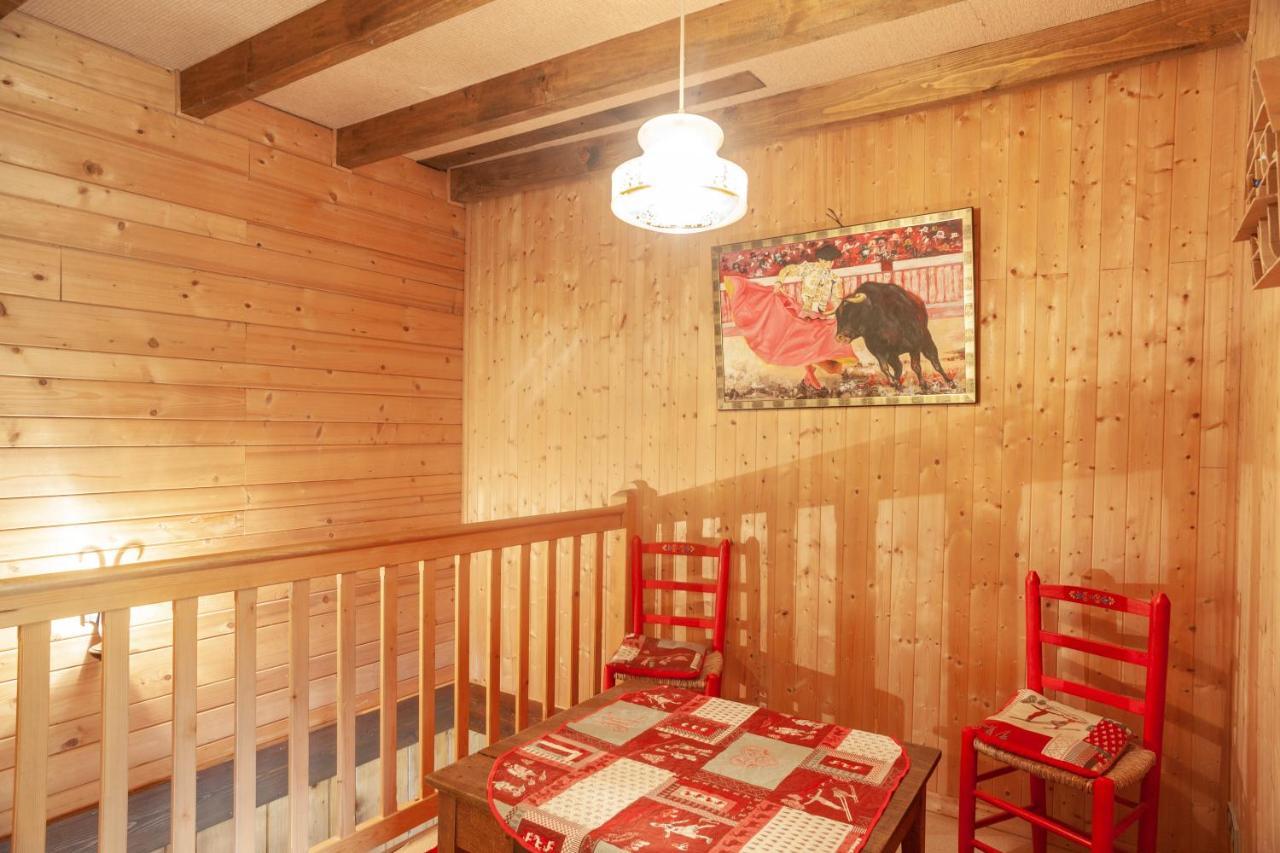 Grand Appartement Proche Gd Bornand Glieres-Val-de-Borne 外观 照片